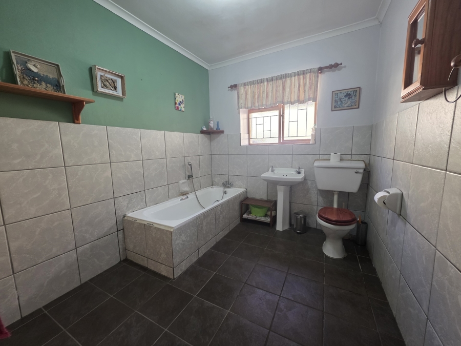 3 Bedroom Property for Sale in Bredasdorp Western Cape